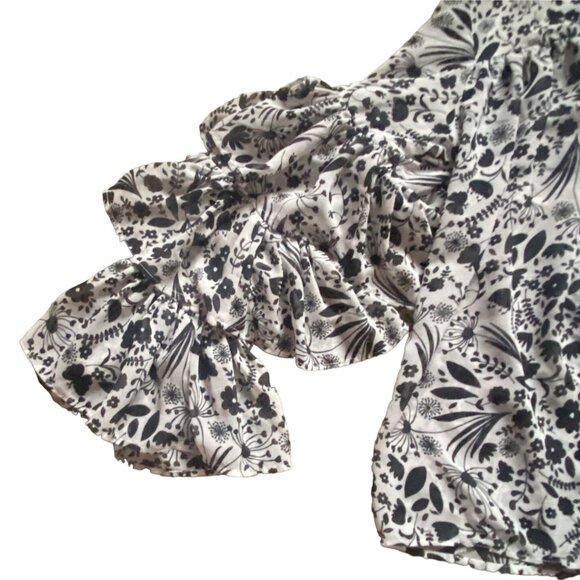 Nanette Lepore Womens Semi-Sheer Poet Sleeve Blouse-Black/White-Size XS-GUC - Picture 2 of 8